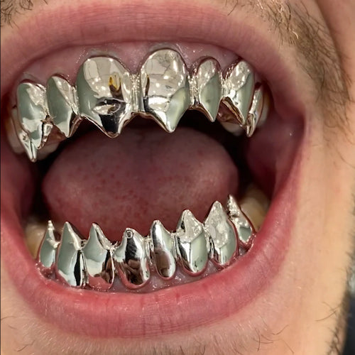 Atown Grillz "SHARK MOUF" 16 PIECE